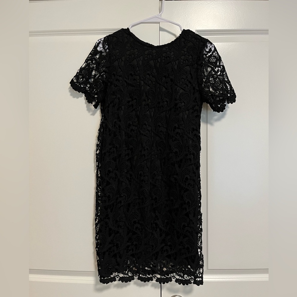 Elegant Black Lace Dress